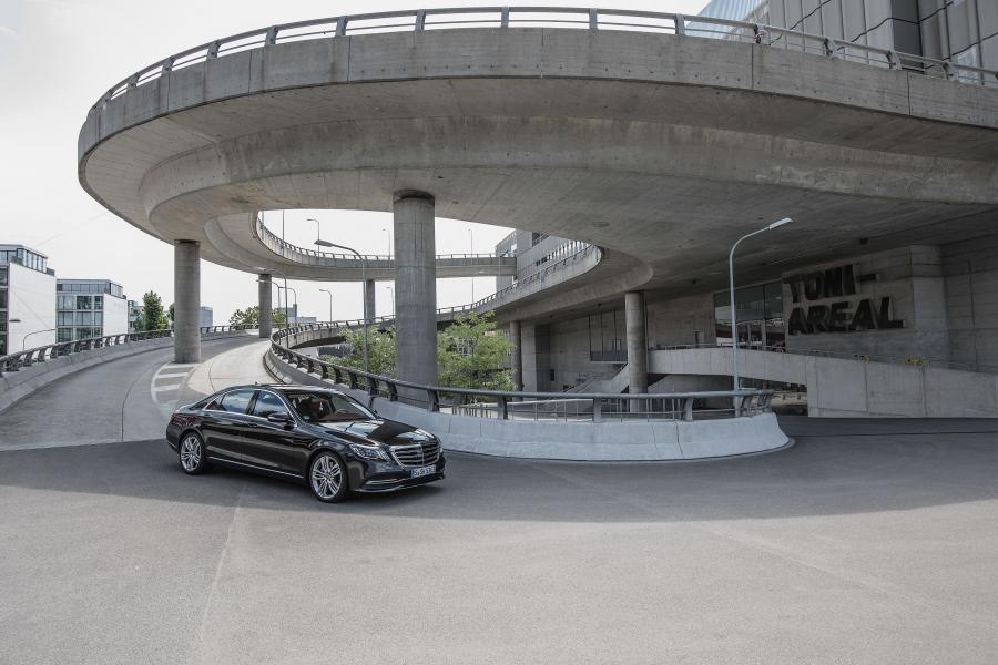  Mercedes-Benz S400 d Lang 4Matic 2017 года  (WW) (фото 20 из 27)